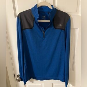 The North Face men’s Flash Dry-XD 1/4 zip shirt blue/grey/black Size Medium